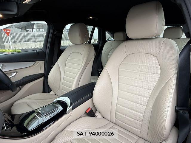 Mercedes Benz EQC 2021-06 7786944-11