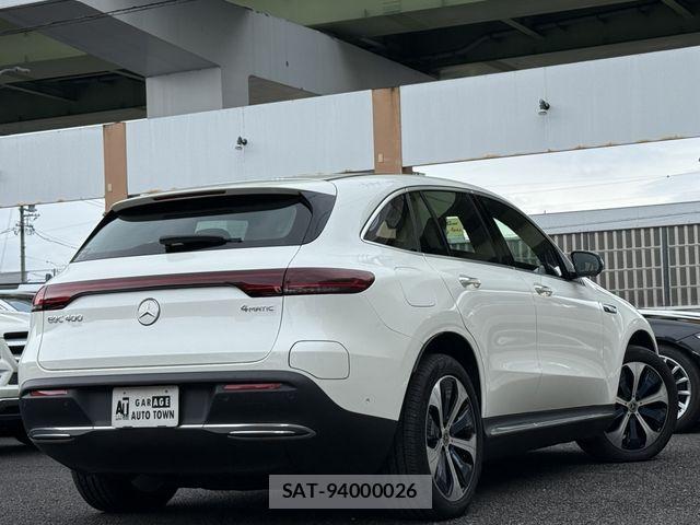 Mercedes Benz EQC 2021-06 7786944-3