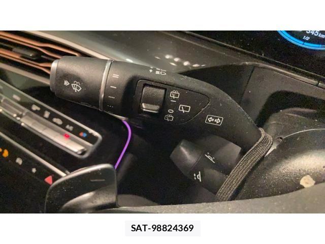 Mercedes Benz EQC 2021-09 8366952-15