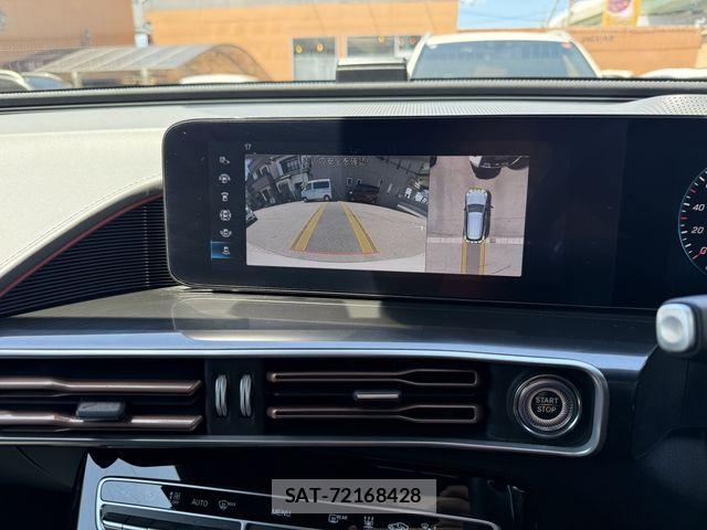 Mercedes Benz EQC 2021-06 8366953-17