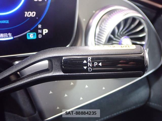 Mercedes Benz EQE 2023-10 4422114-14