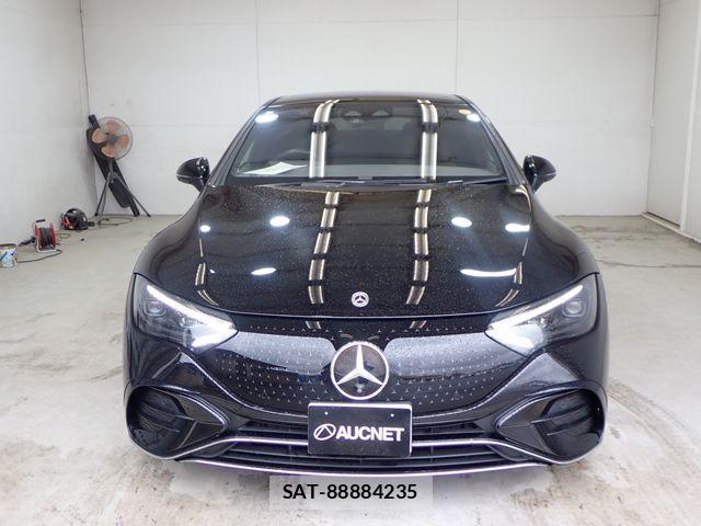 Mercedes Benz EQE 2023-10 4422114-4