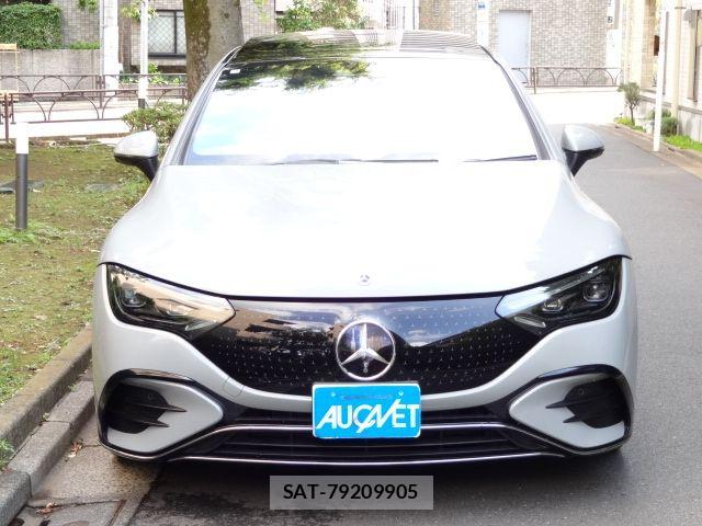 Mercedes Benz EQE 2023-01 7455726-3