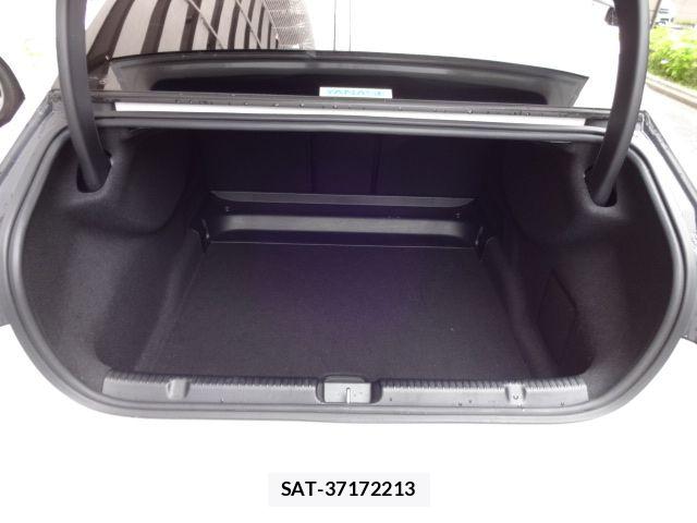 Mercedes Benz EQE 2024-01 7618006-10