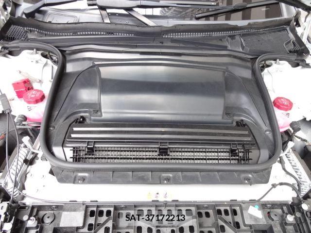 Mercedes Benz EQE 2024-01 7618006-11