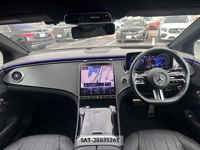 Mercedes Benz EQE 2023-11 7877701-10