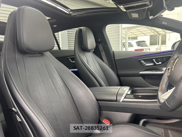 Mercedes Benz EQE 2023-11 7877701-3