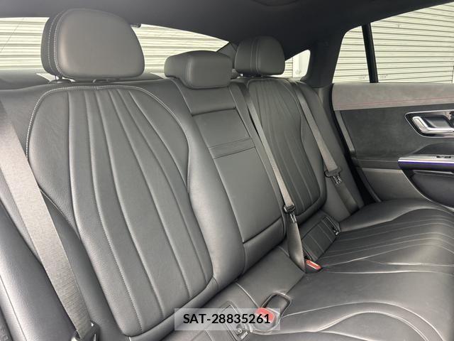 Mercedes Benz EQE 2023-11 7877701-4