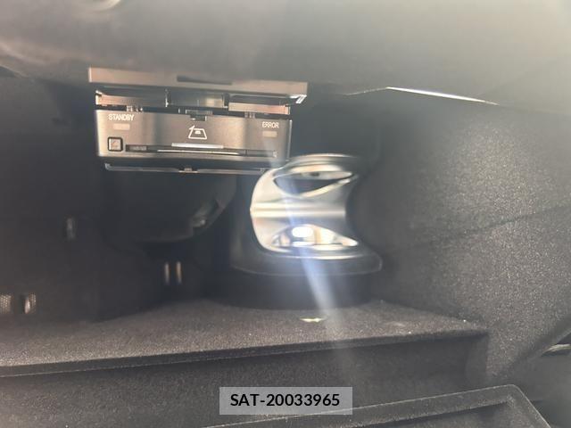 Mercedes Benz EQE 2023-01 8036698-12