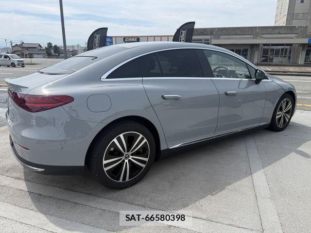 Mercedes Benz EQE 2023-12 8036702-1