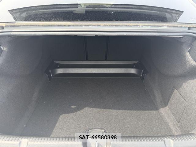 Mercedes Benz EQE 2023-12 8036702-20