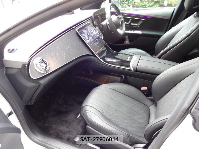 Mercedes Benz EQE 2023-12 8036697-12