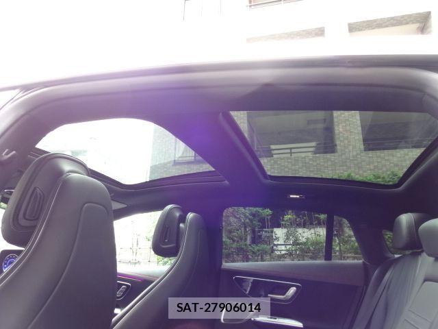 Mercedes Benz EQE 2023-12 8036697-16