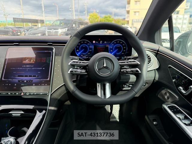 Mercedes Benz EQE 2022-12 8036701-11