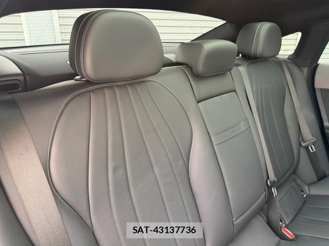 Mercedes Benz EQE 2022-12 8036701-4