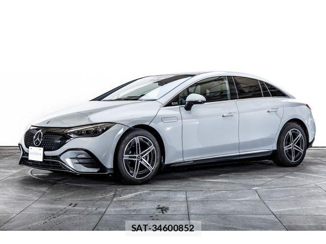 Mercedes Benz EQE 2023-01 8315393-3