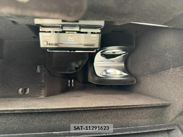 Mercedes Benz EQE 2024-02 8880732-9