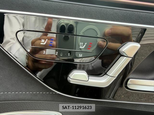 Mercedes Benz EQE 2024-02 8880732-8