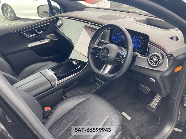 Mercedes Benz EQE 2023-10 4596378-1