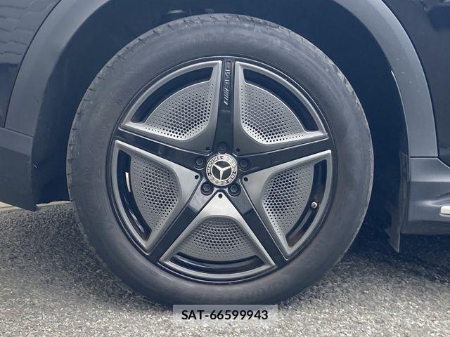 Mercedes Benz EQE 2023-10 4596378-3