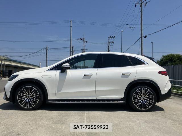 Mercedes Benz EQE 2023-10 7392833-4