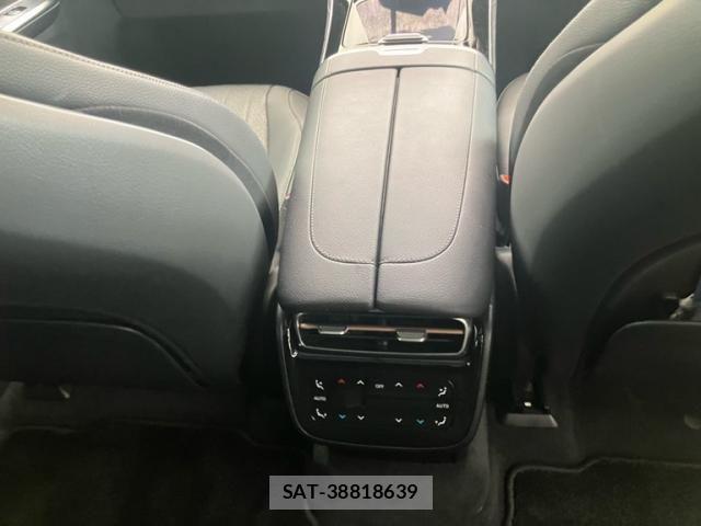 Mercedes Benz EQE 2023-08 8743869-11
