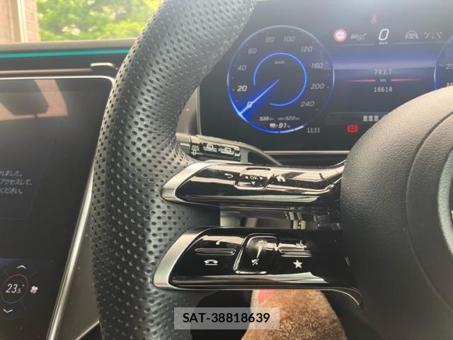 Mercedes Benz EQE 2023-08 8743869-18