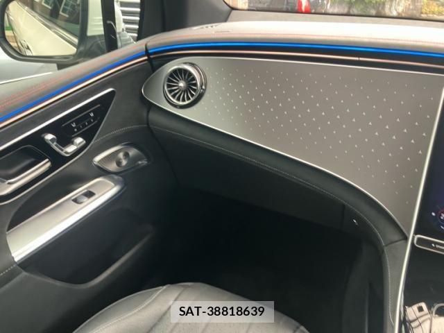Mercedes Benz EQE 2023-08 8743869-28