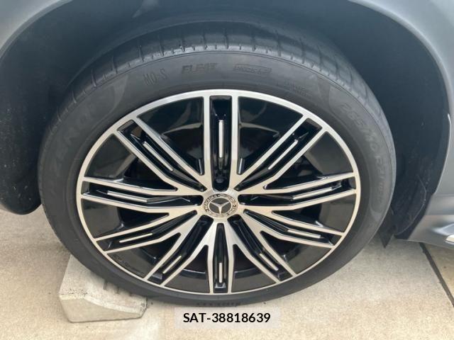 Mercedes Benz EQE 2023-08 8743869-6