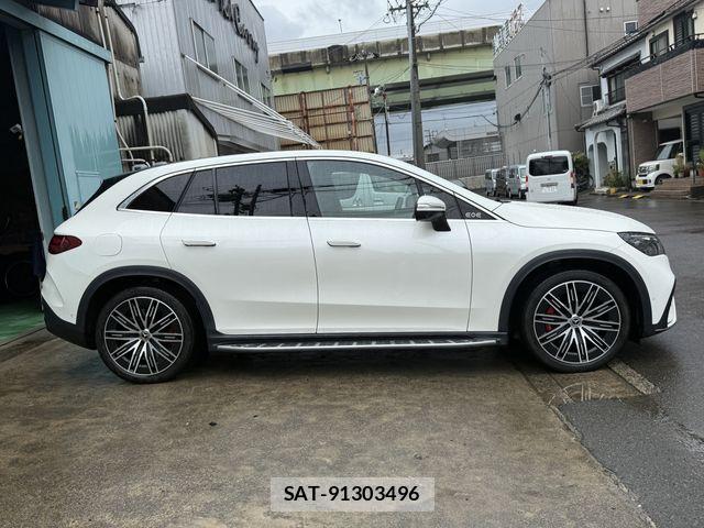 Mercedes Benz EQE 2023-12 8780998-7