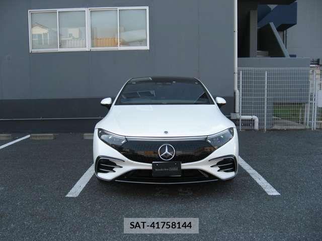 Mercedes Benz EQS 2022-10 1313913-9