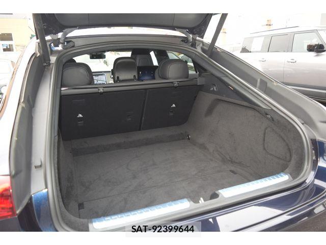 Mercedes Benz EQS 2022-10 6545759-14
