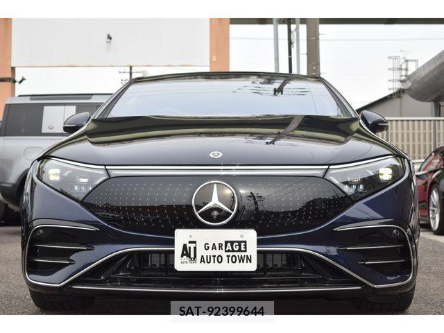 Mercedes Benz EQS 2022-10 6545759-1