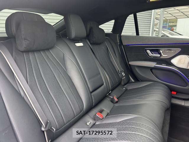 Mercedes Benz EQS 2023-01 7221611-4