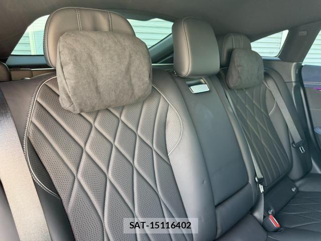 Mercedes Benz EQS 2025-02 7455724-4