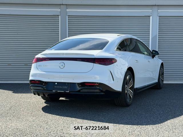 Mercedes Benz EQS 2025-03 7455727-2