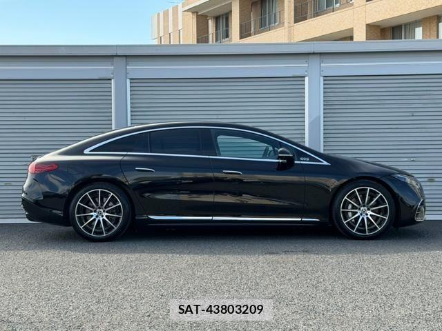 Mercedes Benz EQS 2025-01 7455725-13