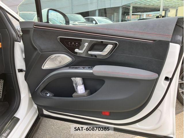 Mercedes Benz EQS 2023-04 7786945-10