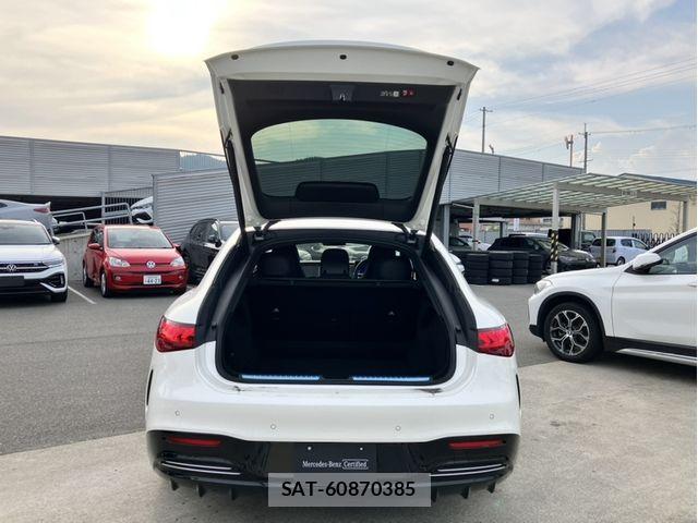 Mercedes Benz EQS 2023-04 7786945-15