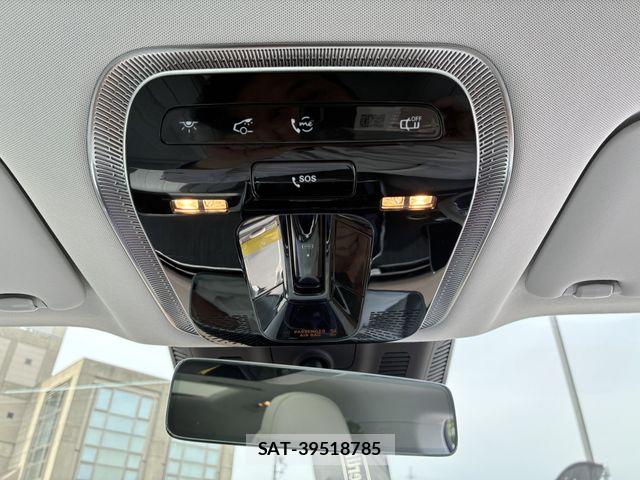 Mercedes Benz EQS 2023-11 8036704-12