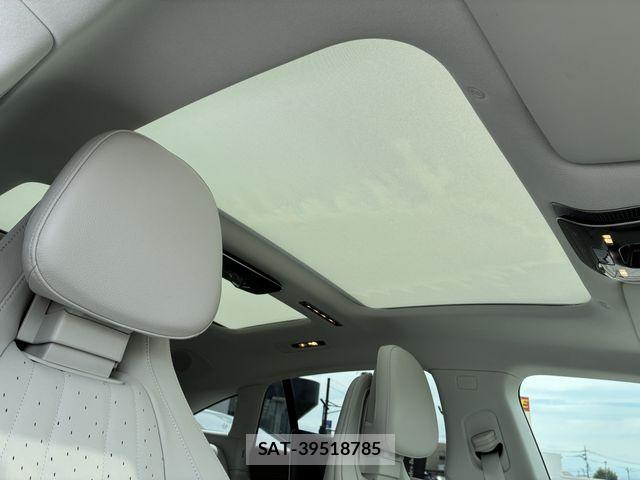 Mercedes Benz EQS 2023-11 8036704-13