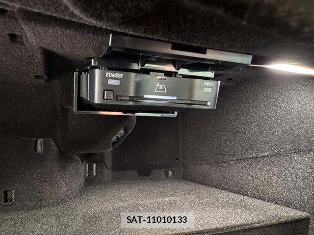 Mercedes Benz EQS 2023-09 8036703-12