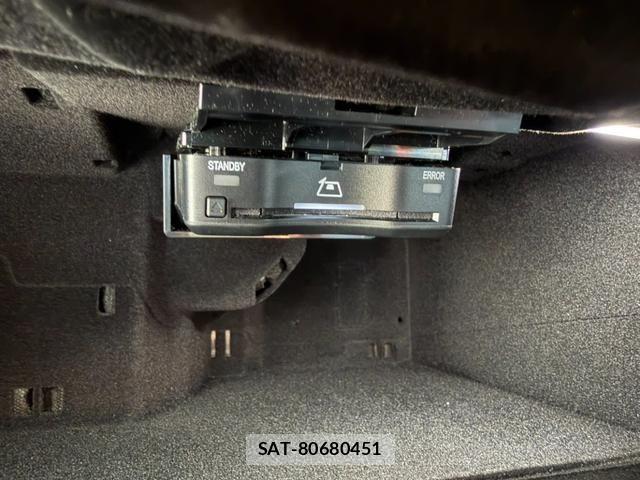 Mercedes Benz EQS 2025-01 8208661-11