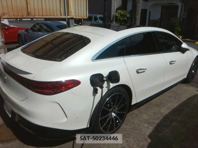 Mercedes Benz EQS 2023-01 8245879-0