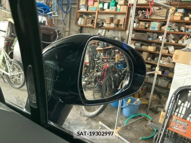 Mercedes Benz EQS 2023-05 8366955-22
