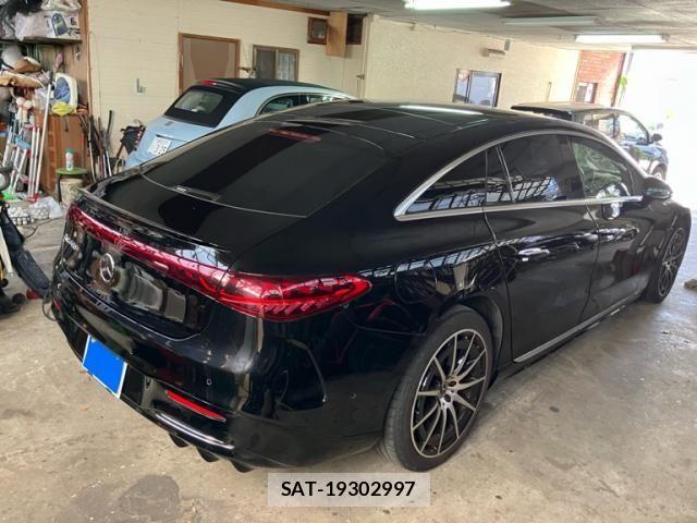 Mercedes Benz EQS 2023-05 8366955-4