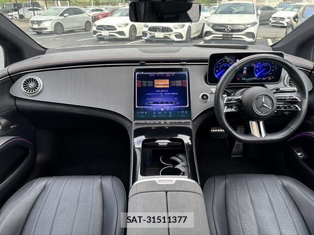 Mercedes Benz EQS 2022-10 8525727-10
