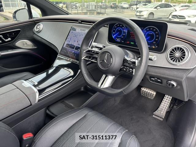 Mercedes Benz EQS 2022-10 8525727-1