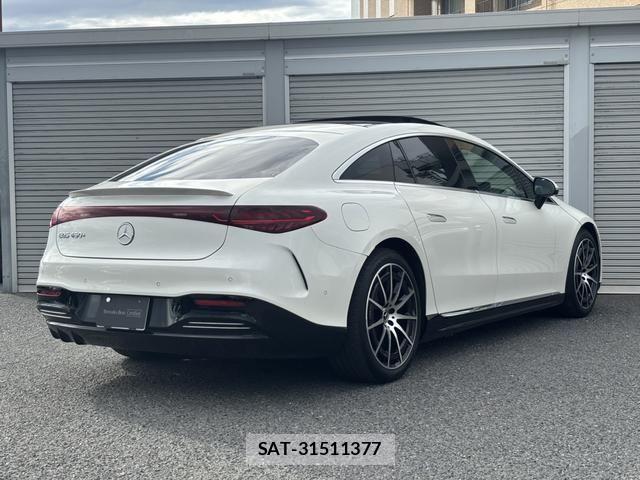 Mercedes Benz EQS 2022-10 8525727-2