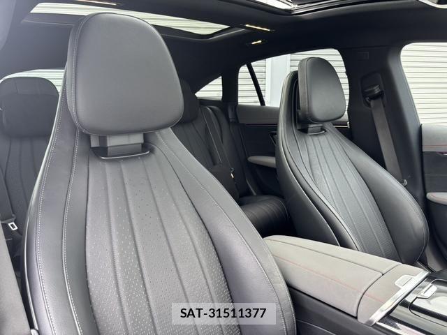 Mercedes Benz EQS 2022-10 8525727-3